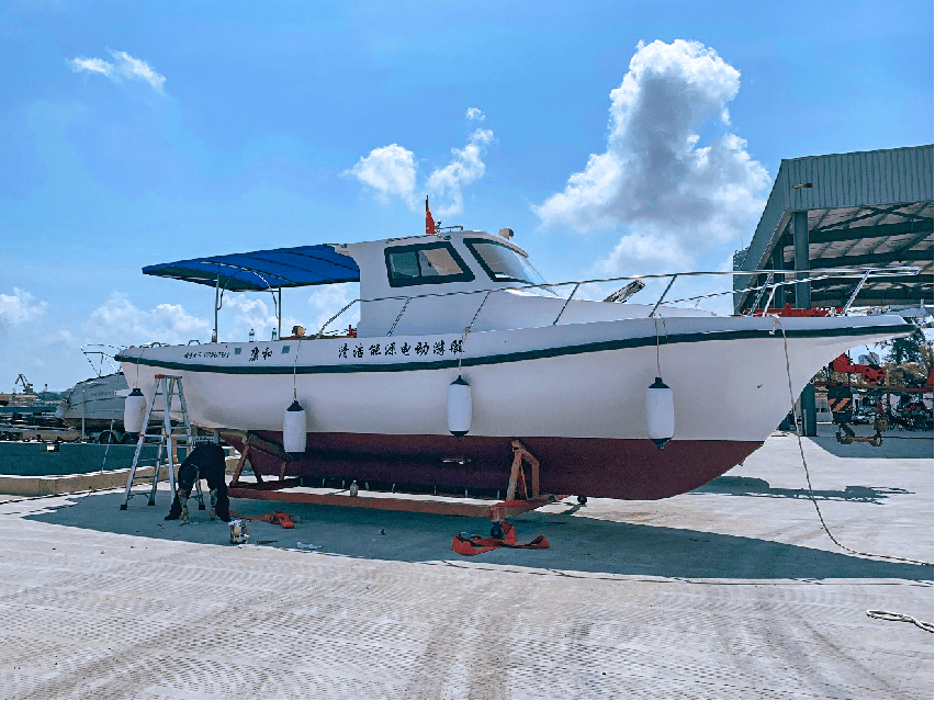 海南渔船.png