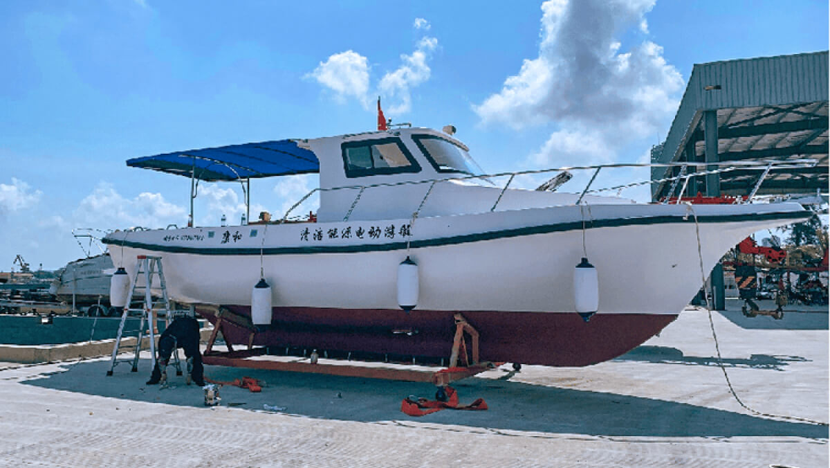 海南首艘电动休闲渔船-逸动科技